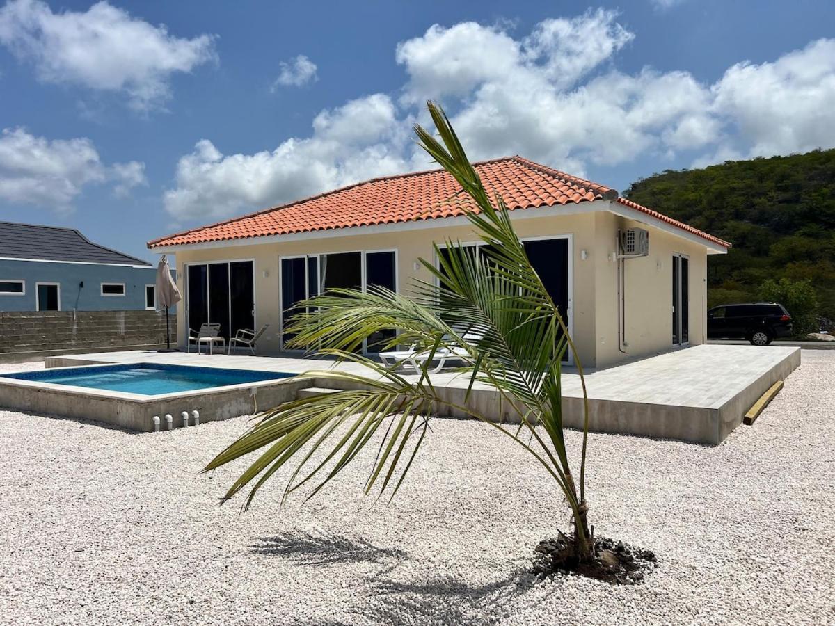New Caribbean Pearl Willemstad