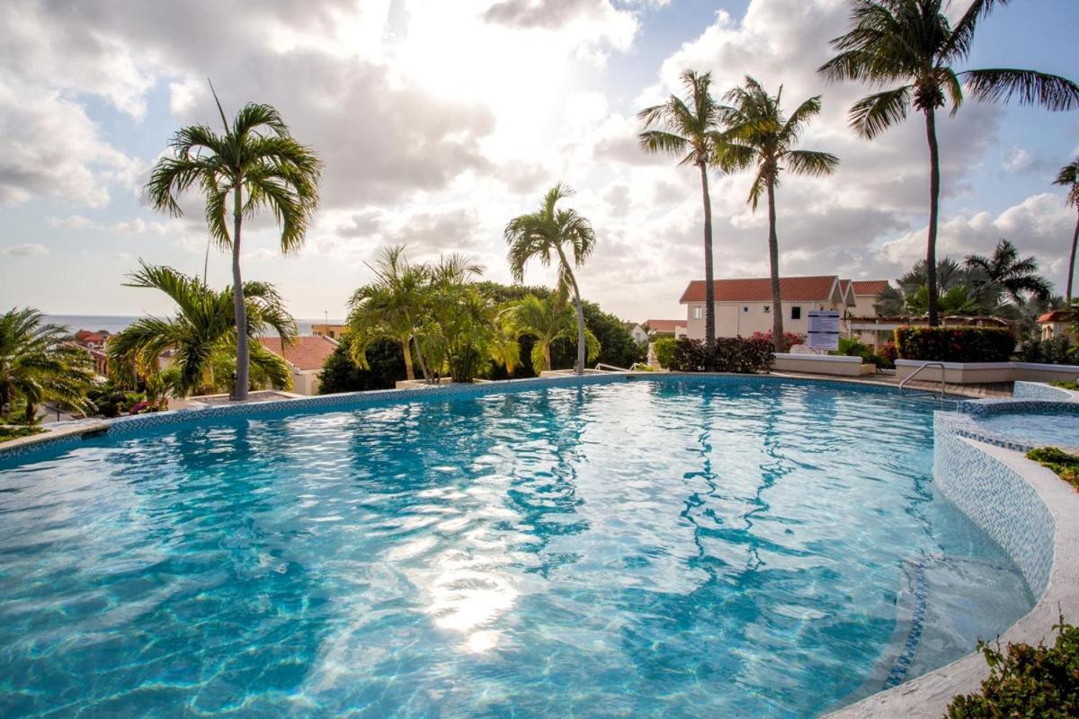 Luxe Penthouse Royal Palm * Willemstad