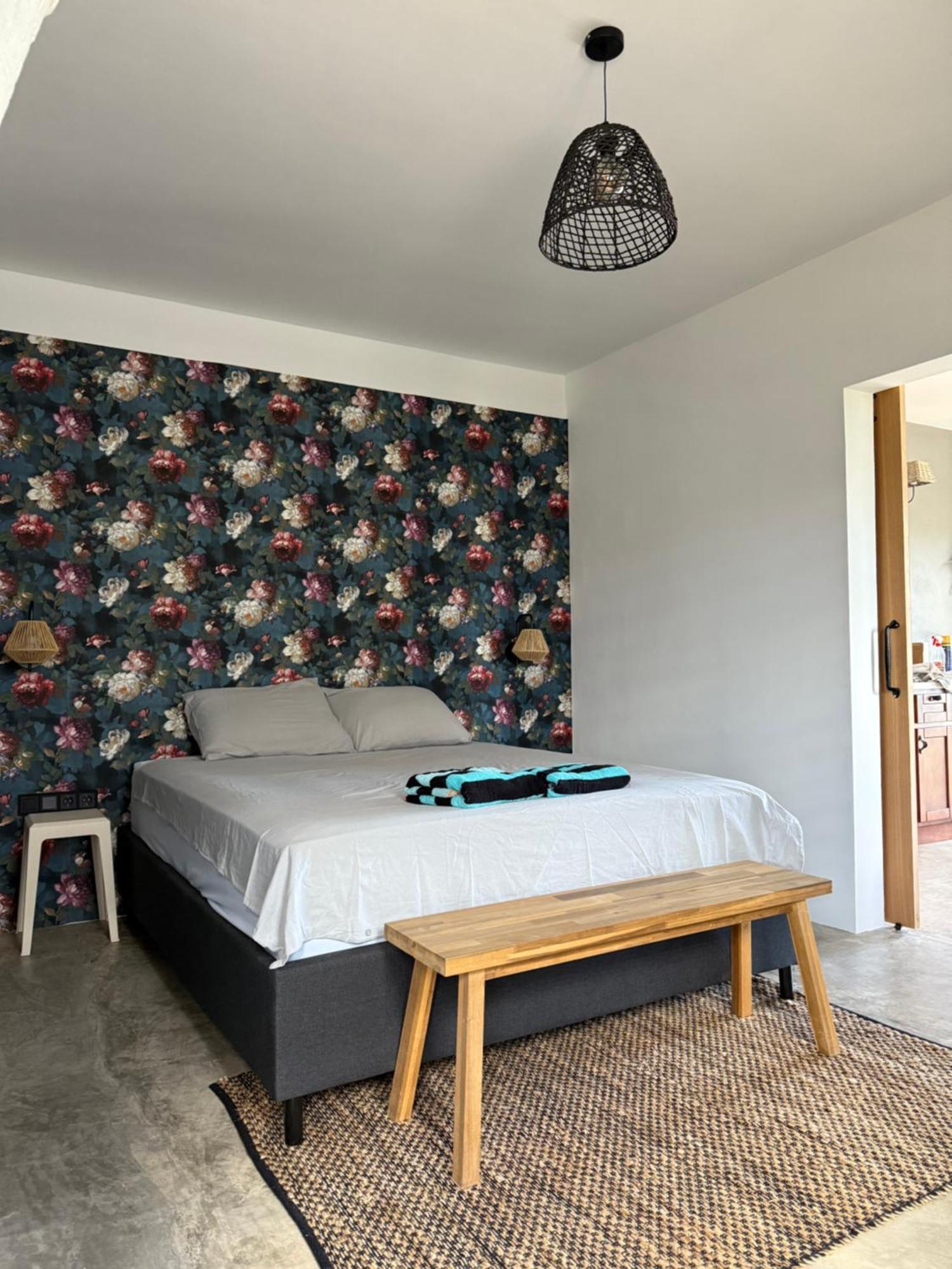 Apartment Jayhden New With A View Willemstad