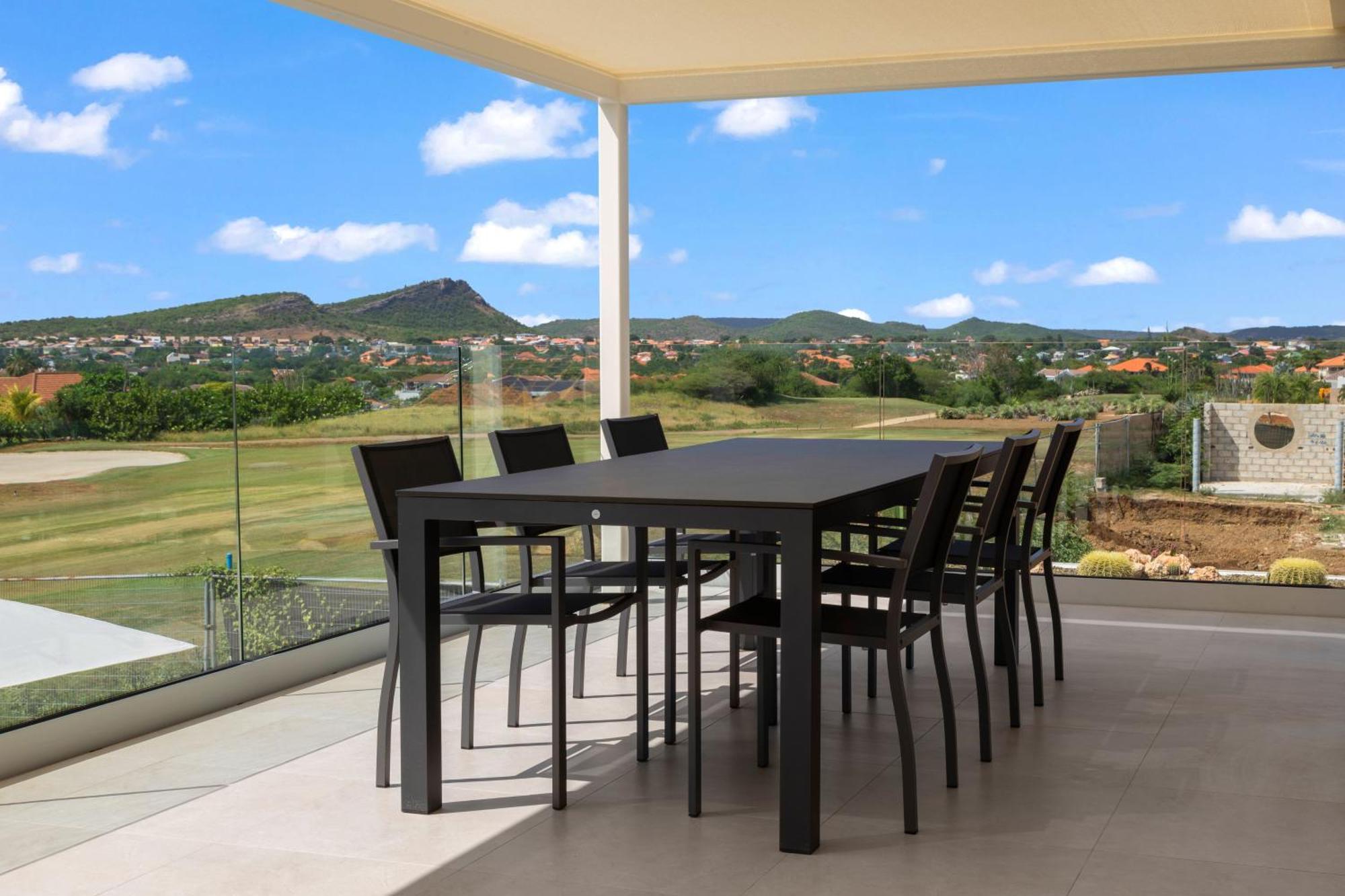 Kas Ku Bista At Blue Bay Golf &