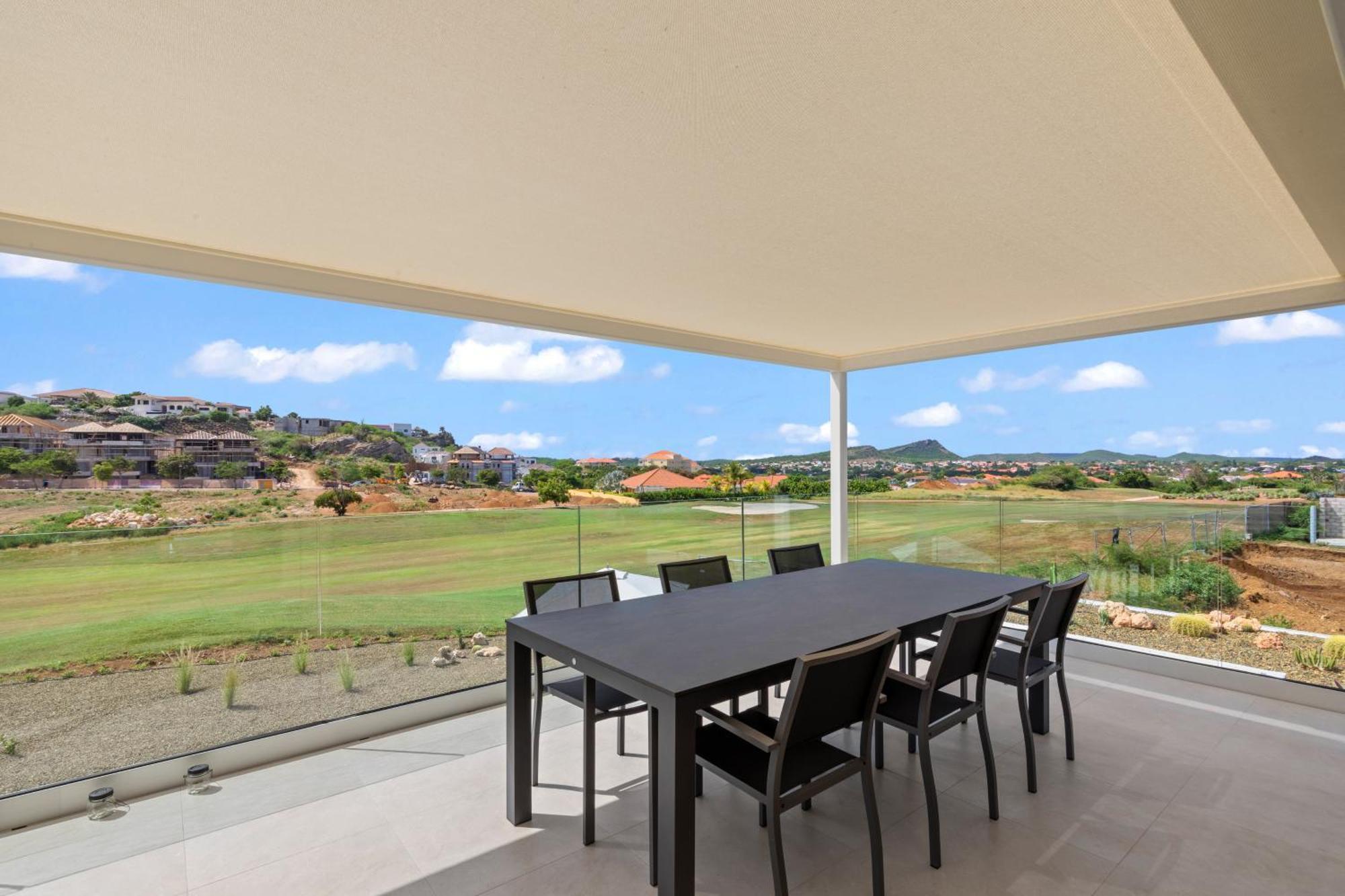 Kas Ku Bista At Blue Bay Golf & Holiday home *