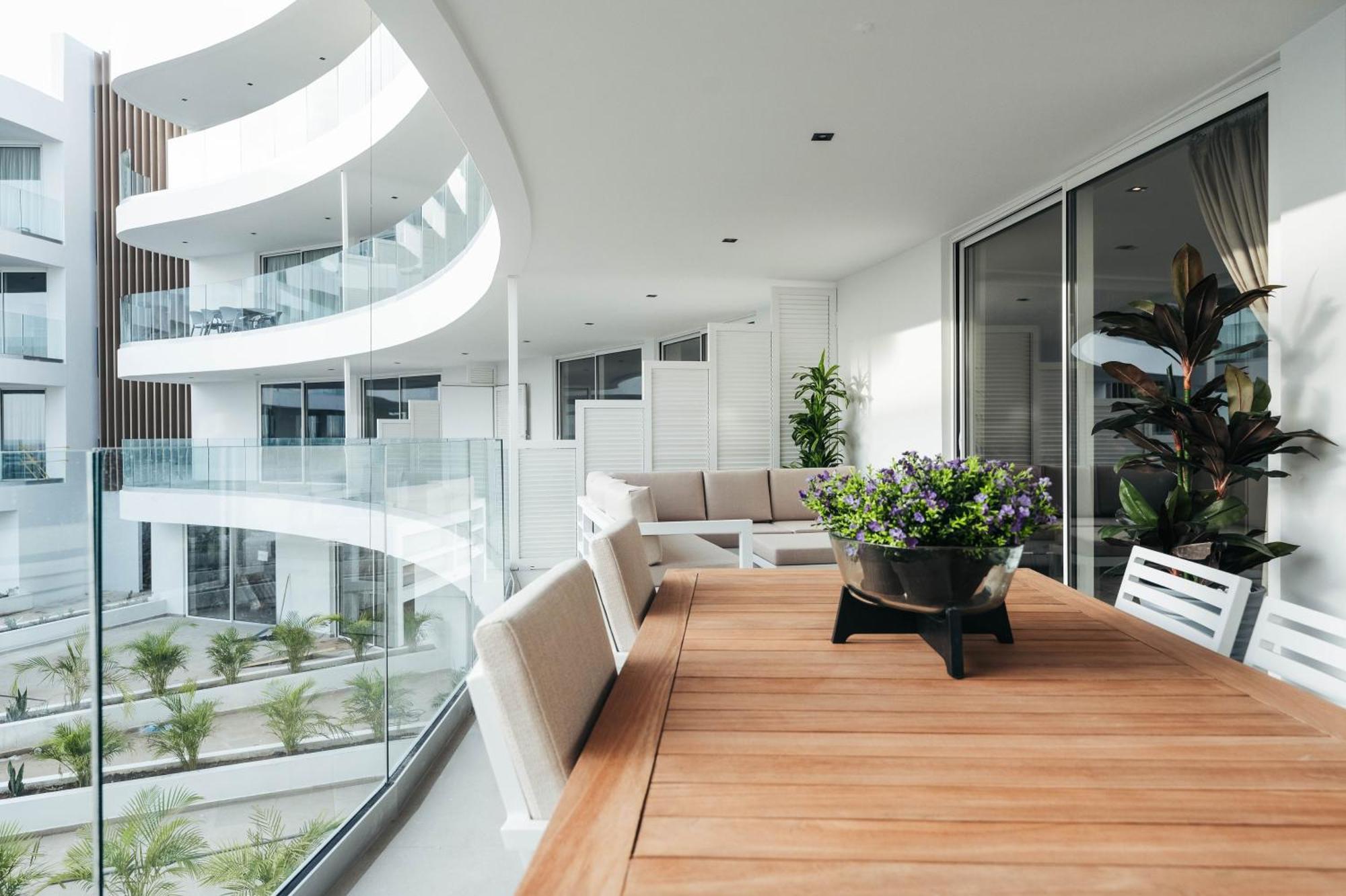 One Mambo Residences By, Bocobay Curacao