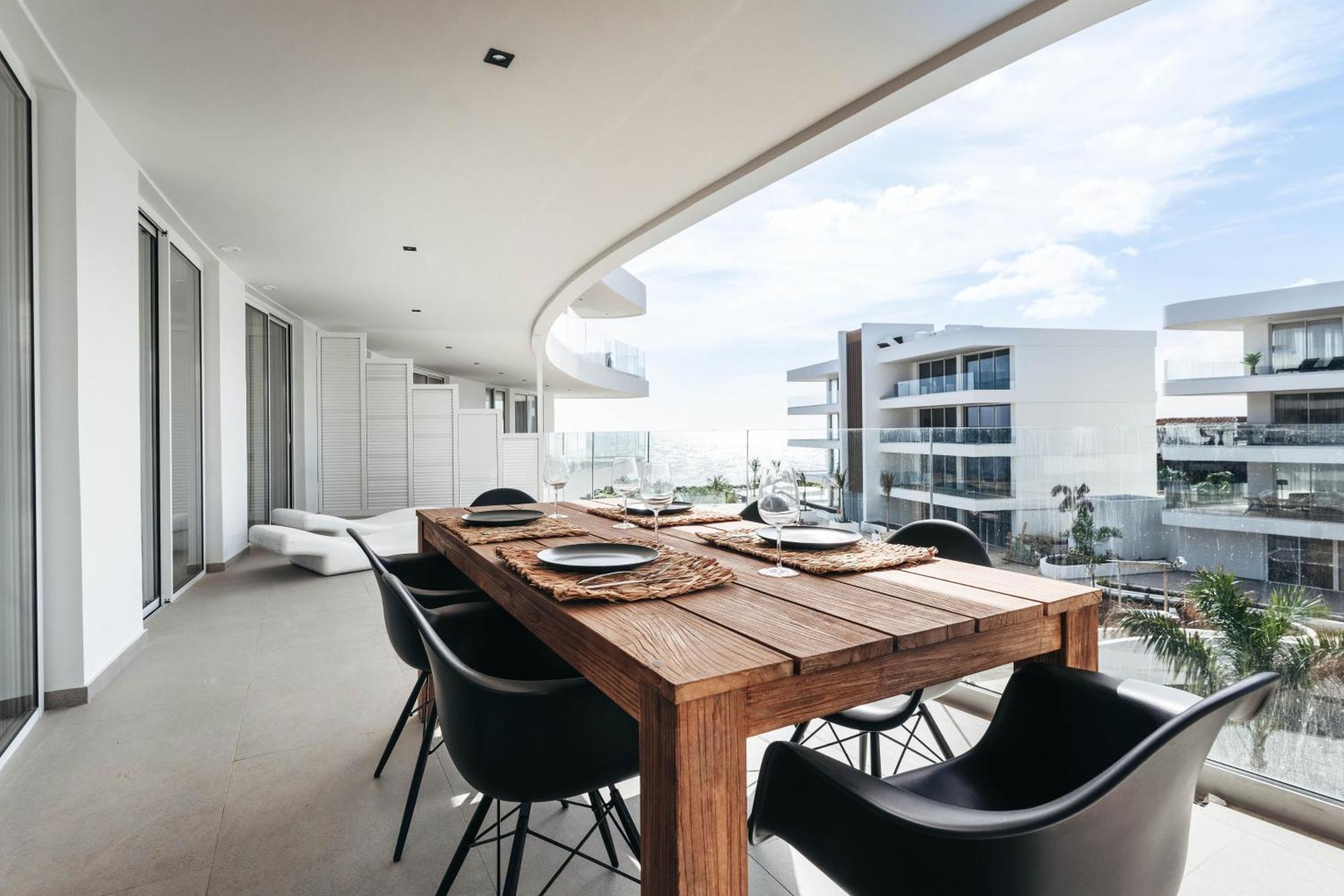 One Mambo Residences By, Bocobay Curacao Apartment