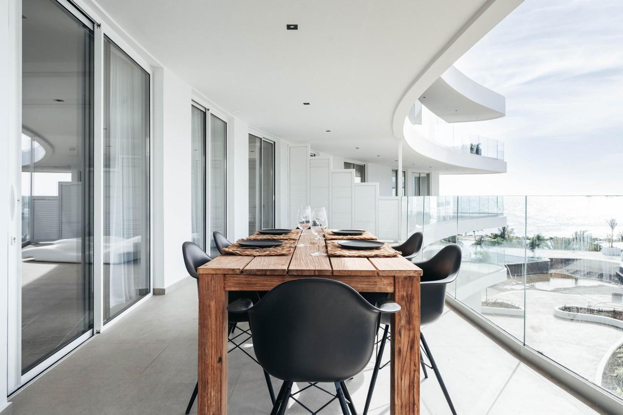 One Mambo Residences By, Bocobay Curacao *
