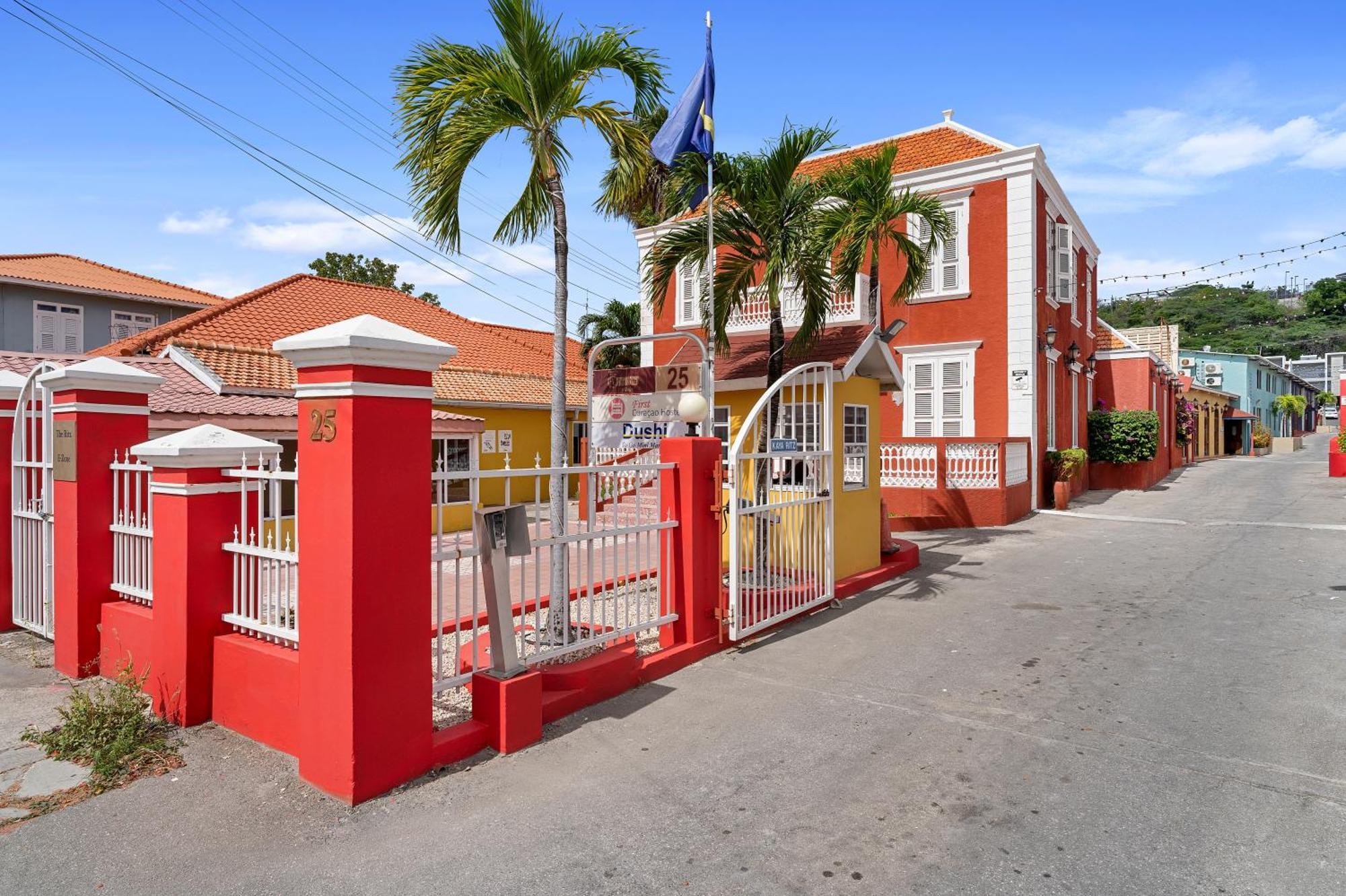 Hotel The Ritz Village (adults Only) 3*