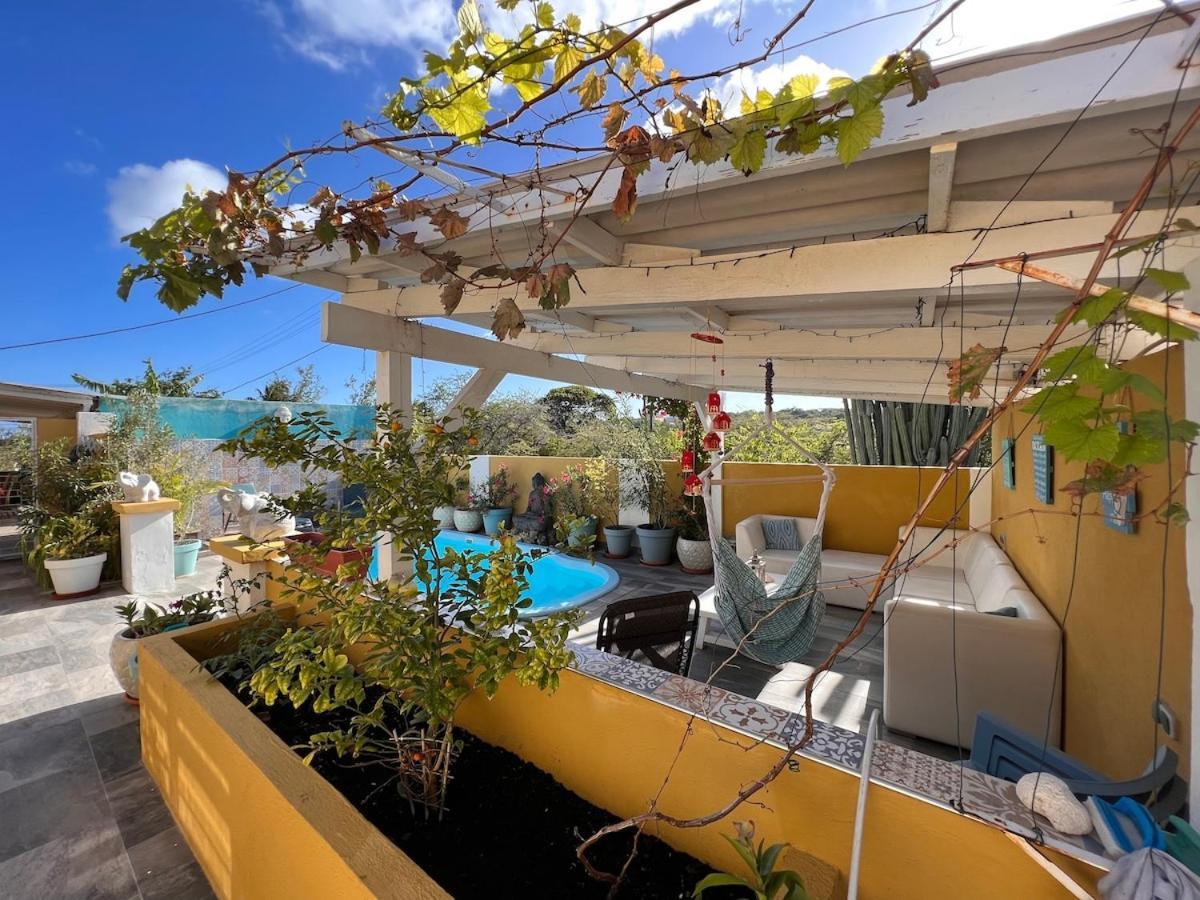 Apartment Nos Cu Nos, Ruim 65 M2 Met Zwembad,inclusief Water En Electriciteit