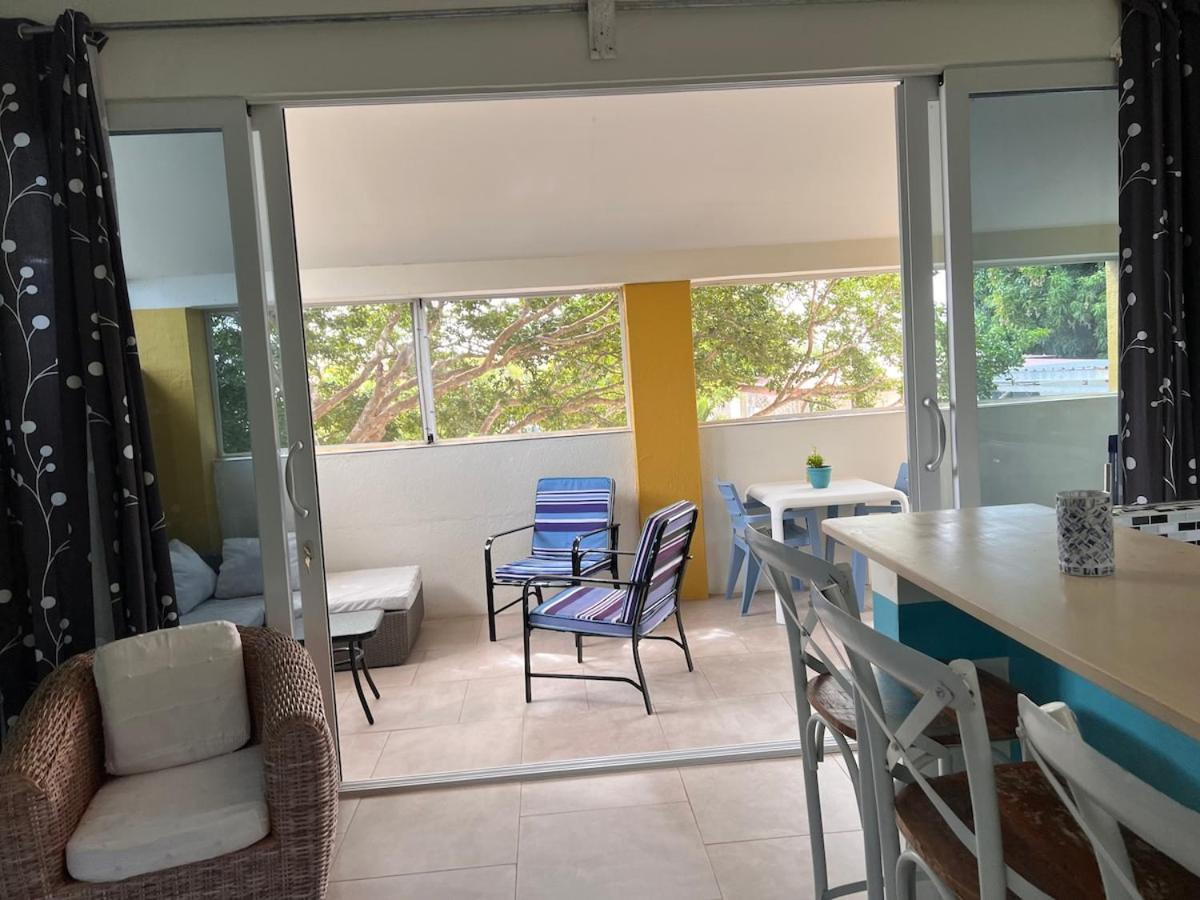 Nos Cu Nos, Ruim 65 M2 Met Zwembad,inclusief Water En Electriciteit Apartment