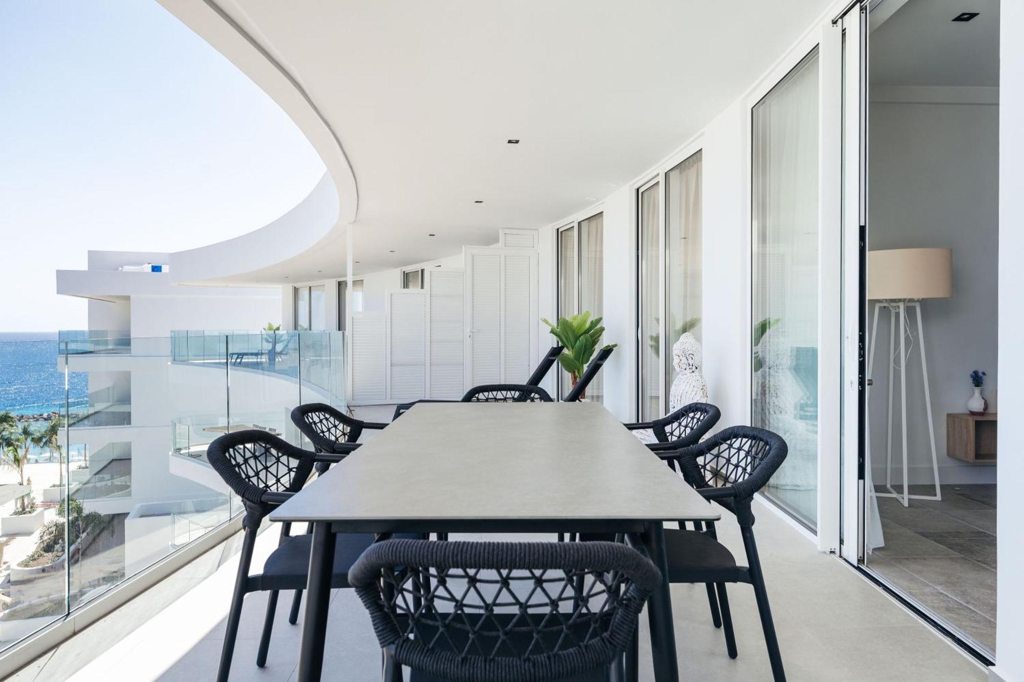 One Mambo Residences By, Bocobay Curacao Apartment