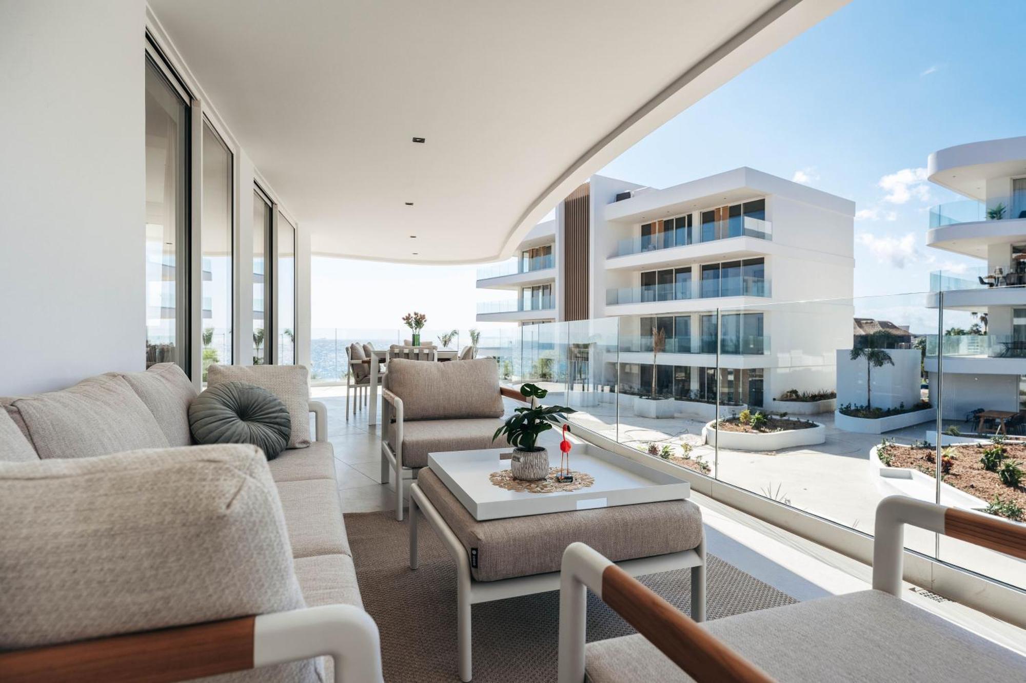 One Mambo Residences By, Bocobay Curacao Apartment *