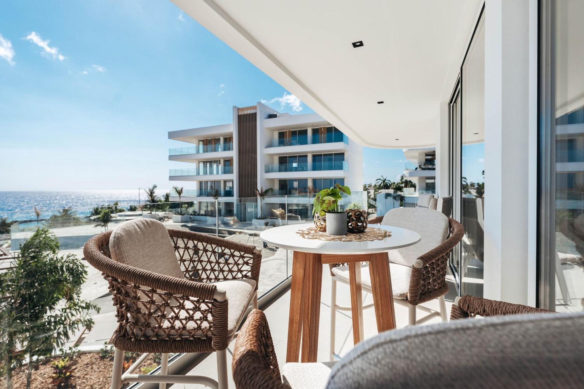 Apartment One Mambo Residences By, Bocobay Curacao Willemstad