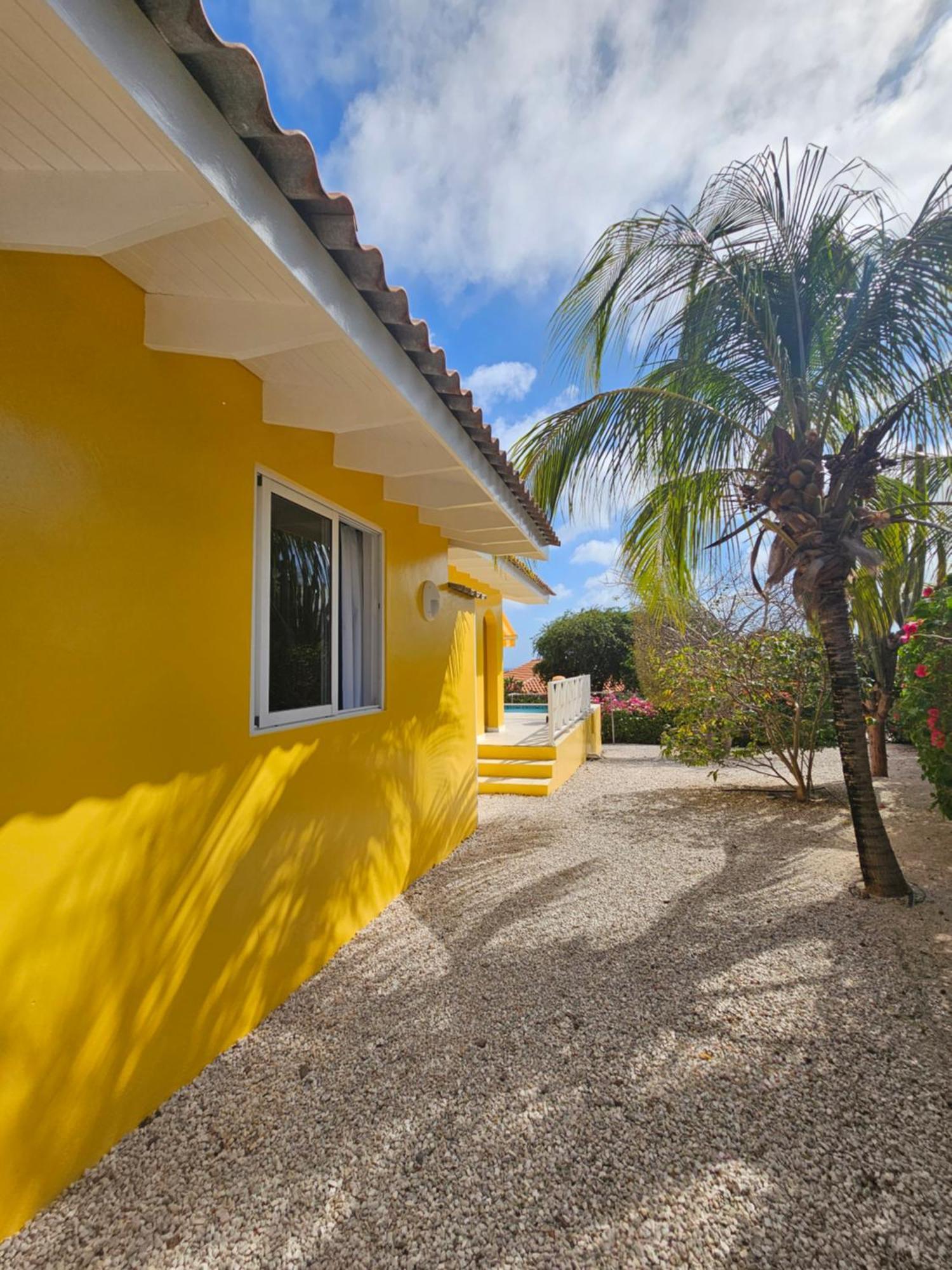 Karawara Holiday home