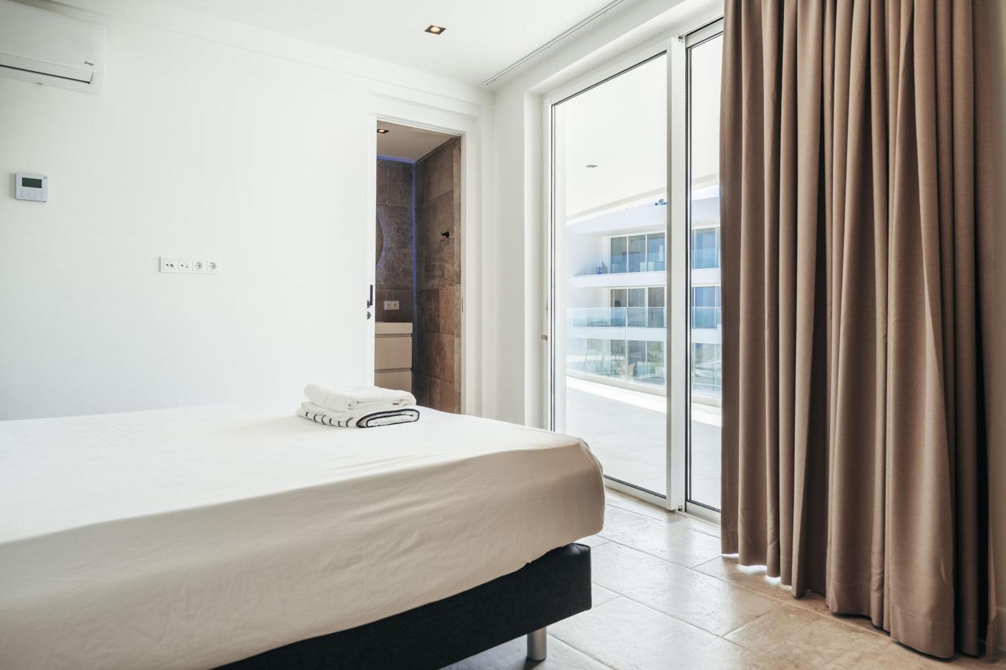 One Mambo Residences By, Bocobay Curacao *