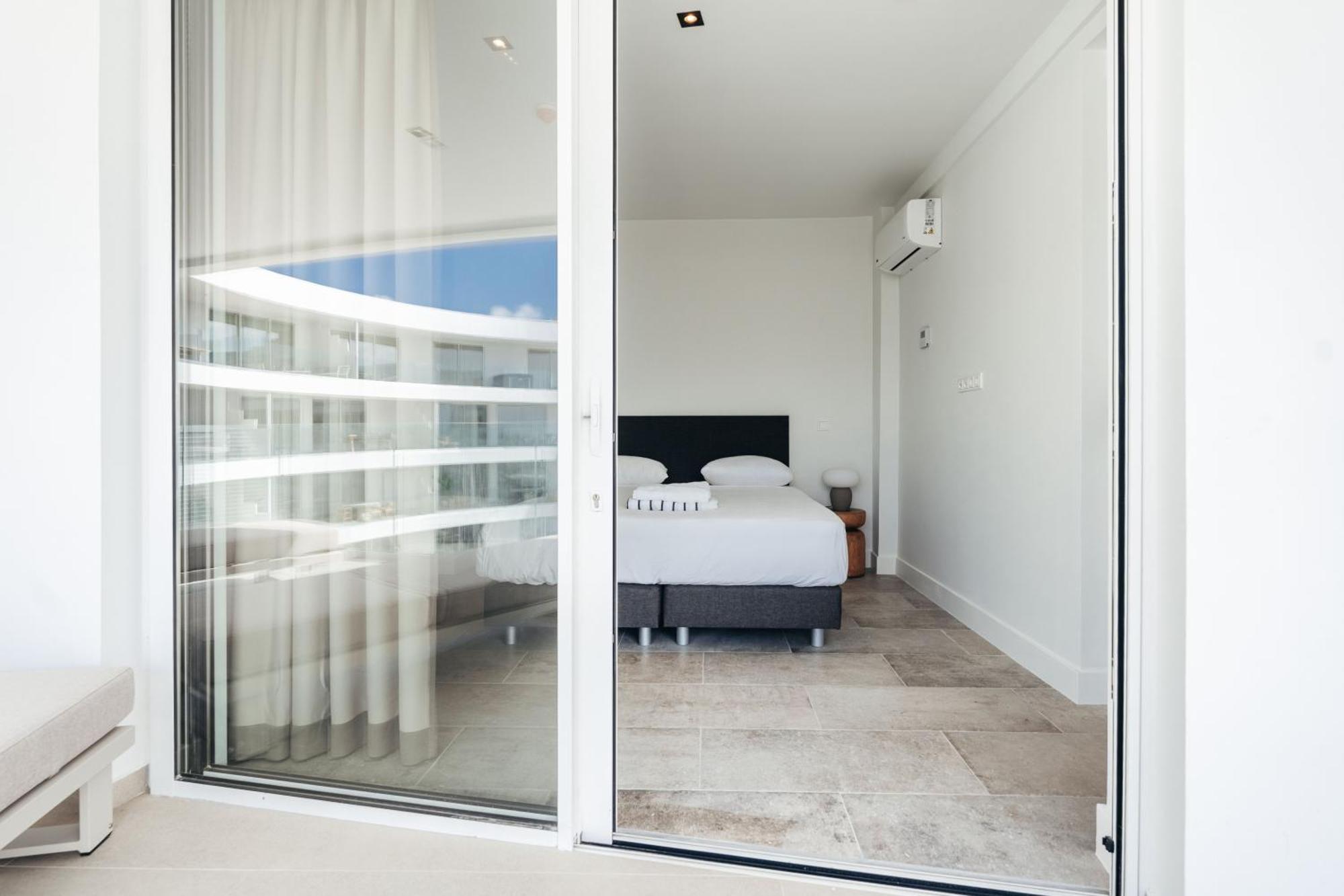 One Mambo Residences By, Bocobay Curacao *
