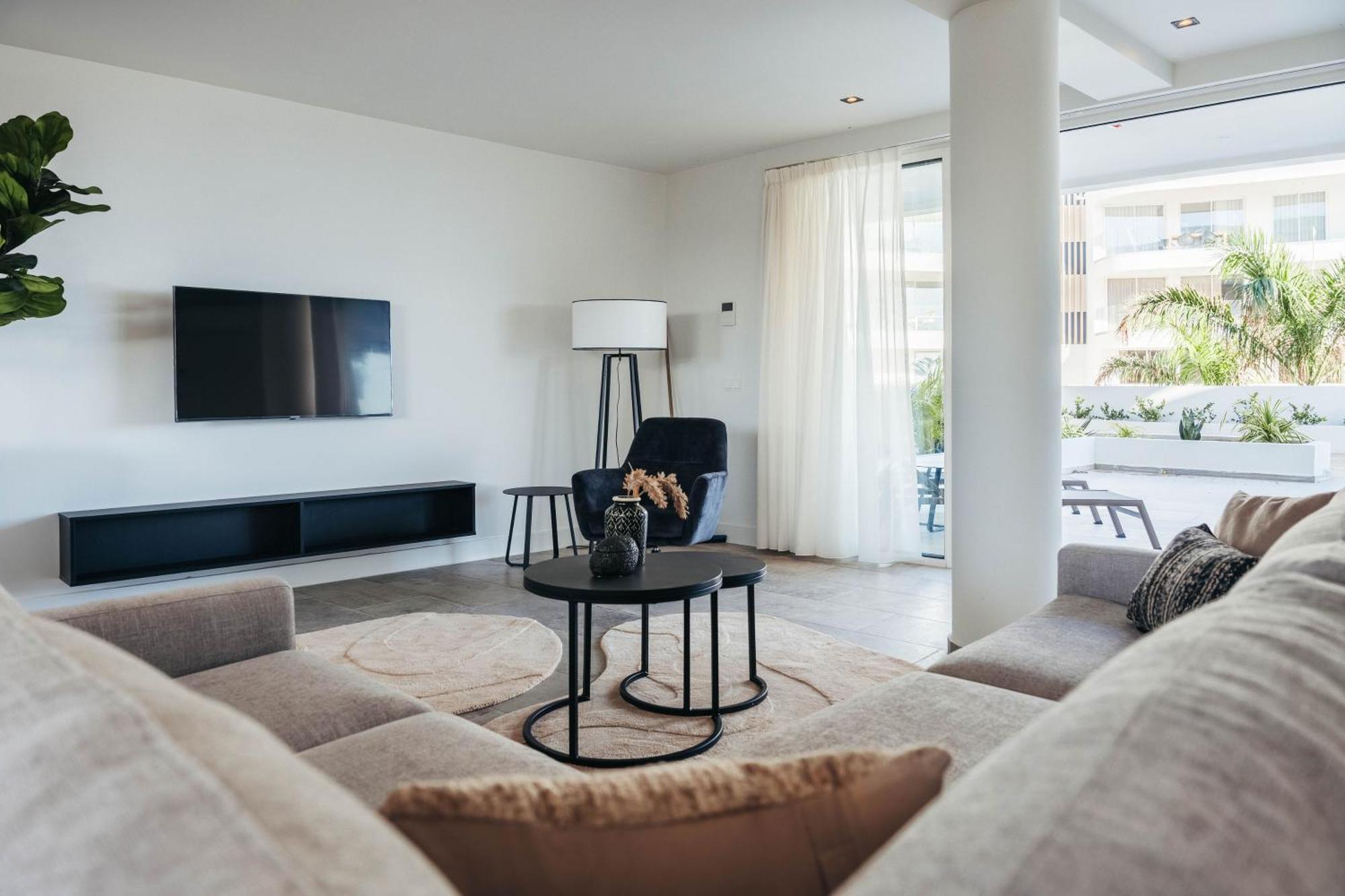 One Mambo Residences By, Bocobay Curacao *