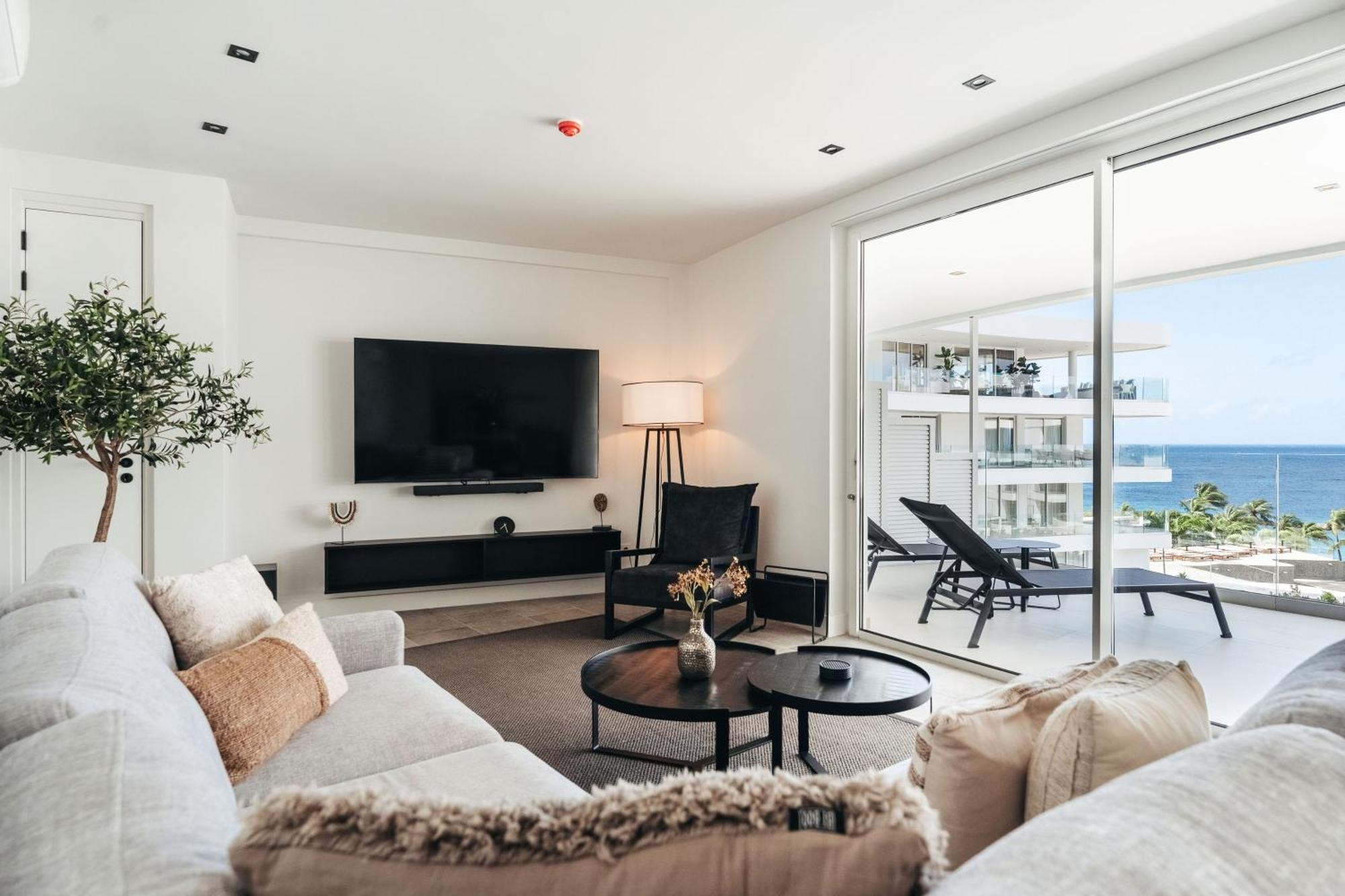 Apartment One Mambo Residences By, Bocobay Curacao *