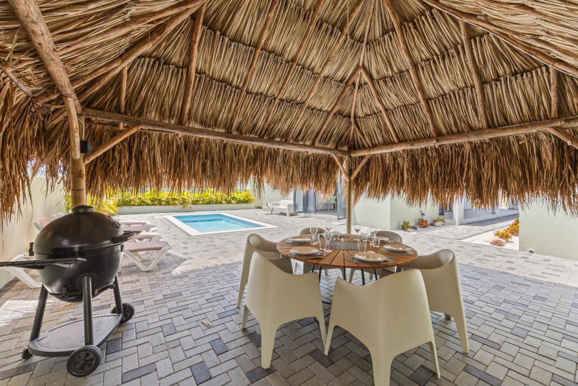 Villa Solana Met Privezwembad, Mambo Willemstad