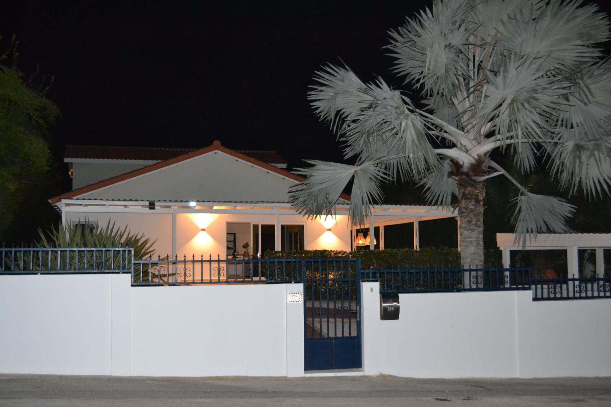 Curoyal Villa