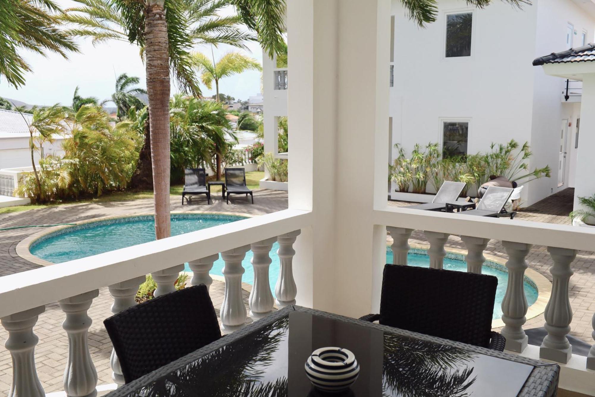 Palm Crest
