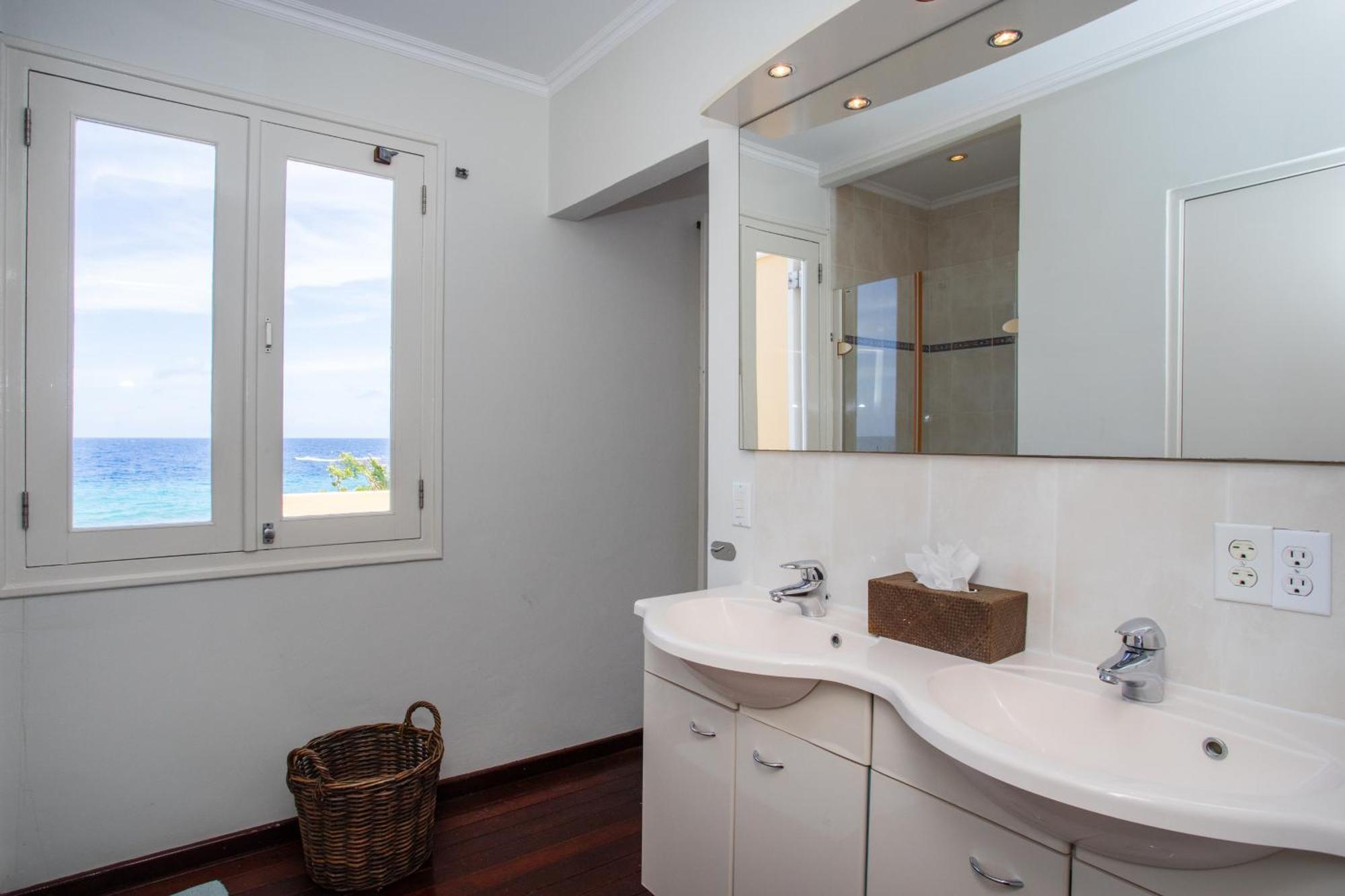 Atlantis House *