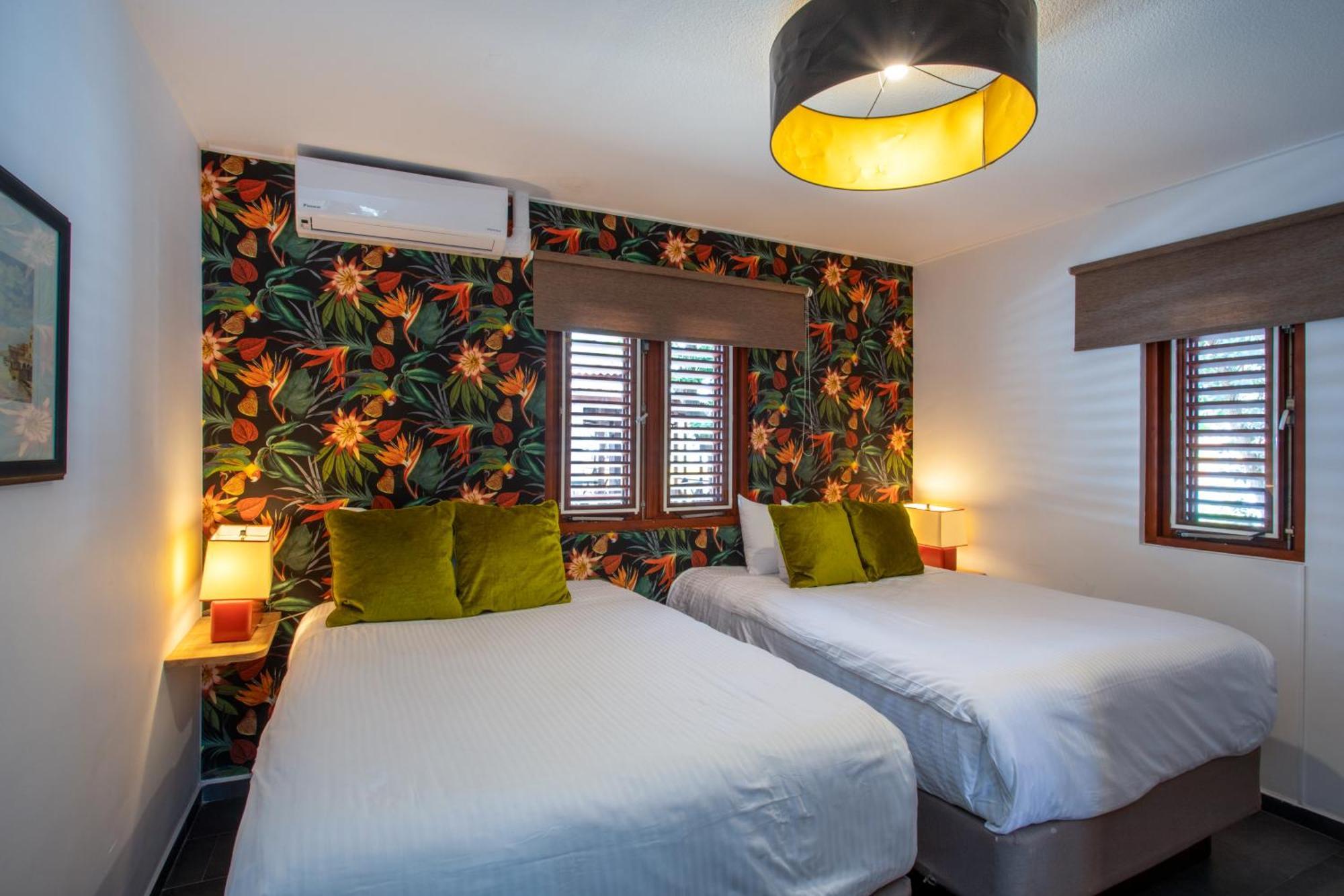 Apartment Atlantis House Willemstad