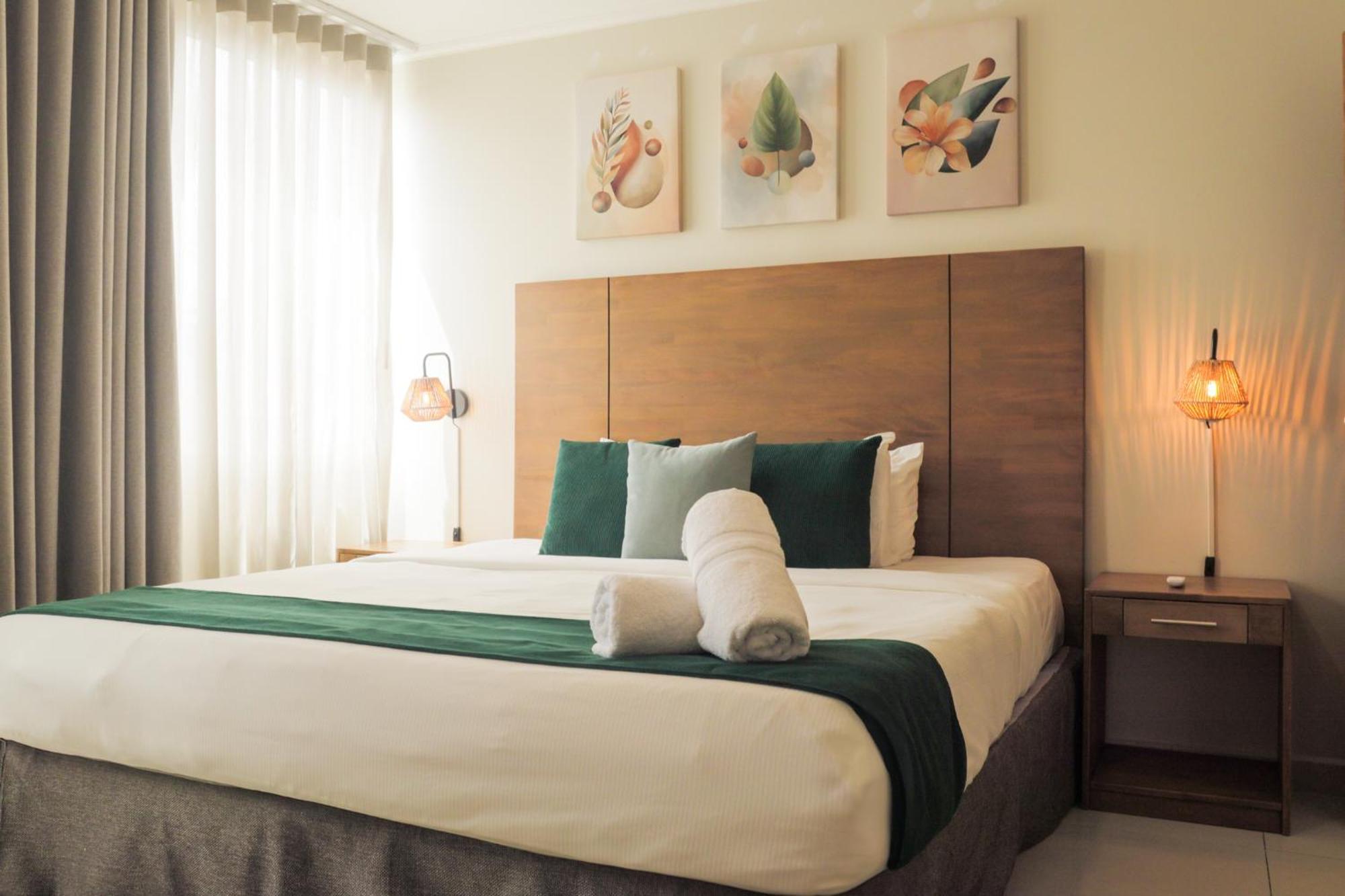 City Suites & Beach Hotel 3*