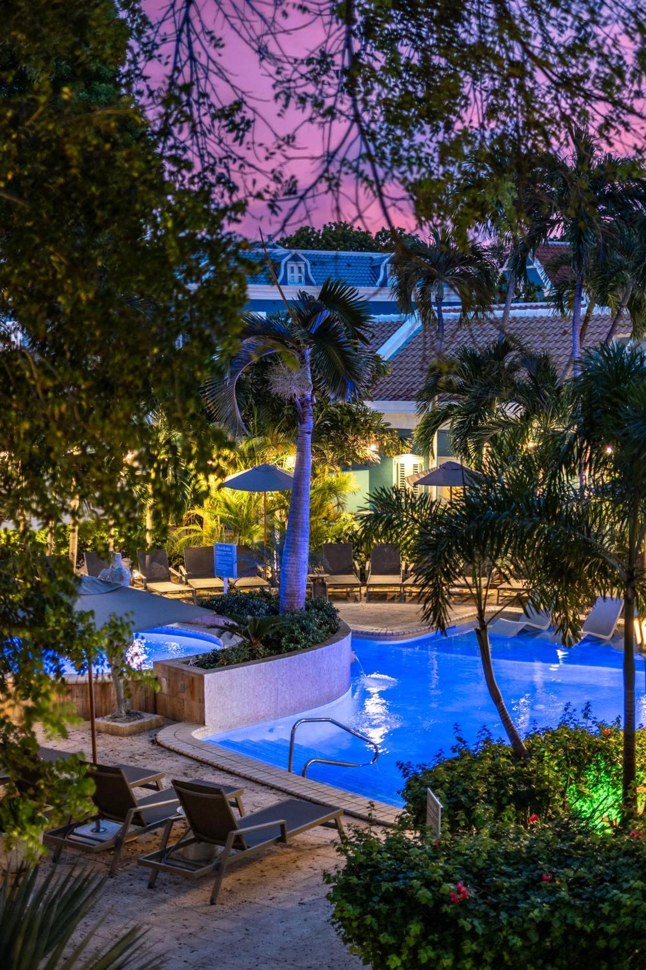 Kura Botanica Hotel
