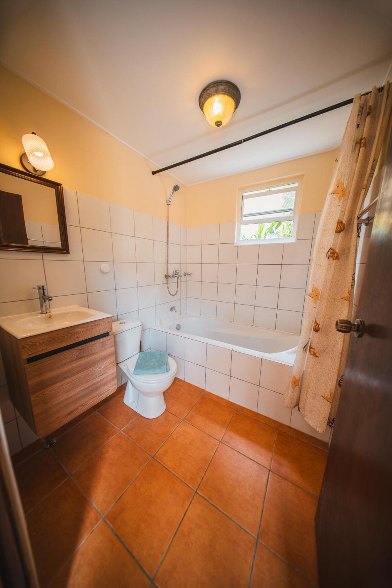 8 & 9- Blou - Curacao Apartment