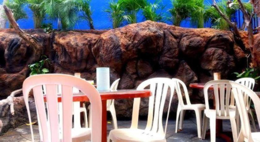 Lodge Curacao