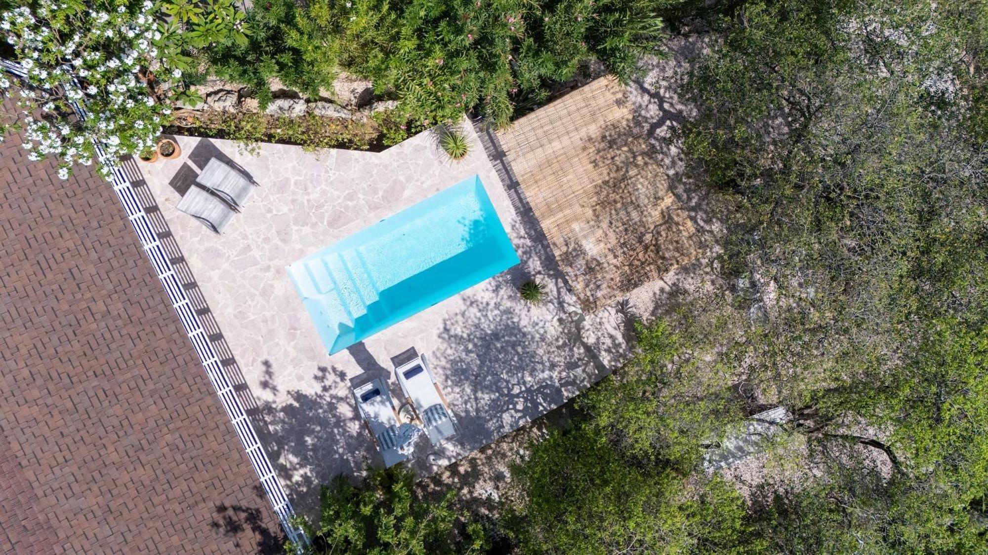 Piscadera Bay 79 *