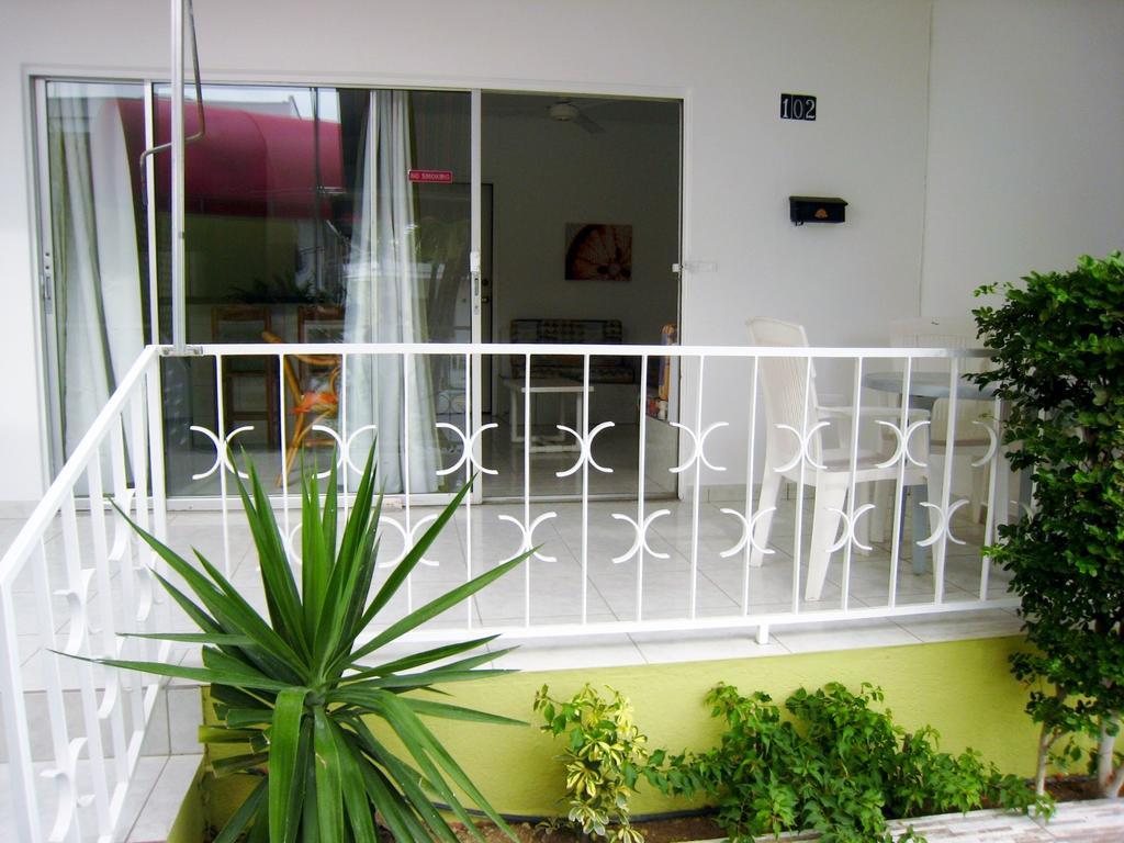 Alablanca Residents Apartment