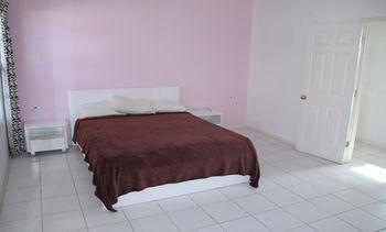 Apartment Curinjo Willemstad