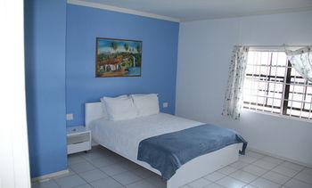 Apartment Curinjo *