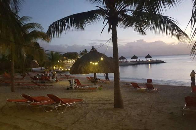 Apartment Beach ,