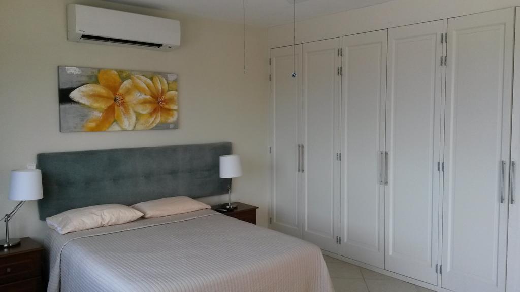 Royal Palm 35 B Apartment Willemstad