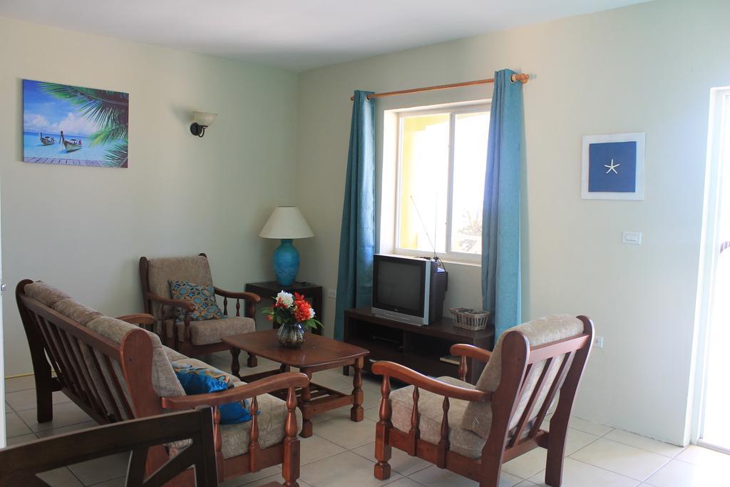 Oceana Apartment Willemstad