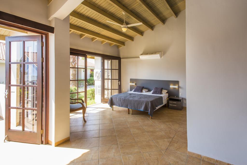 Casa de férias Blue Bay Bungalows *