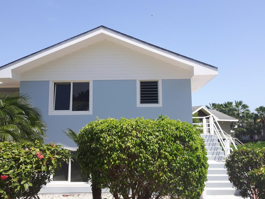 Villa Beach Culture House Willemstad