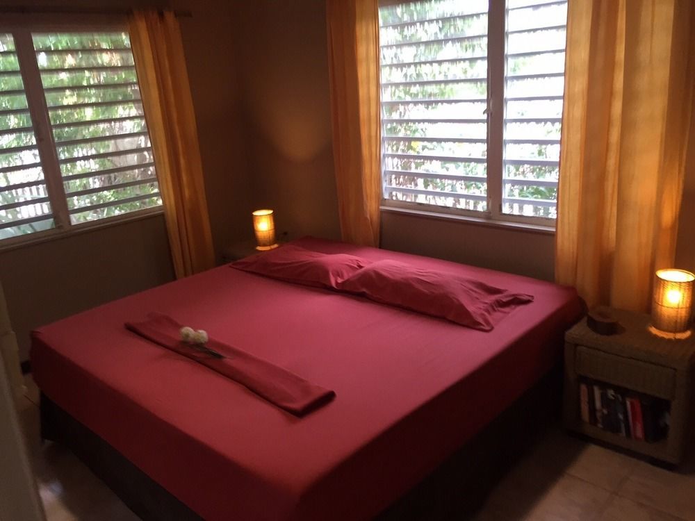 Hotel Frangipani 4*
