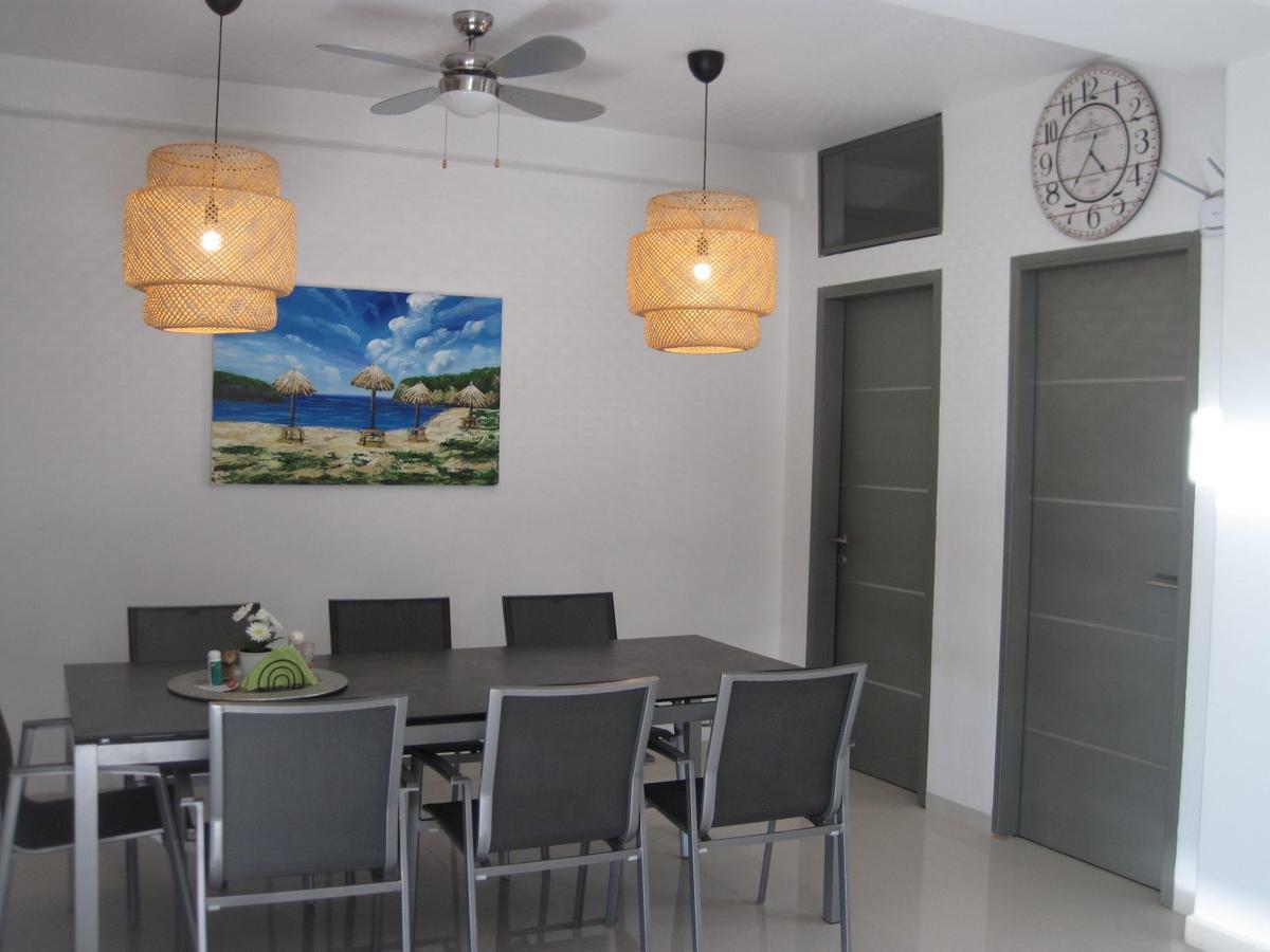 Villa Group & Family House Galant Curacao Willibrordus