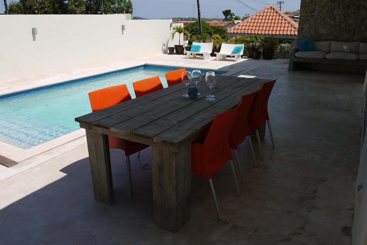 Breeze Curacao