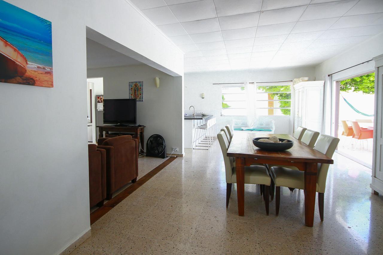 Breeze Curacao *