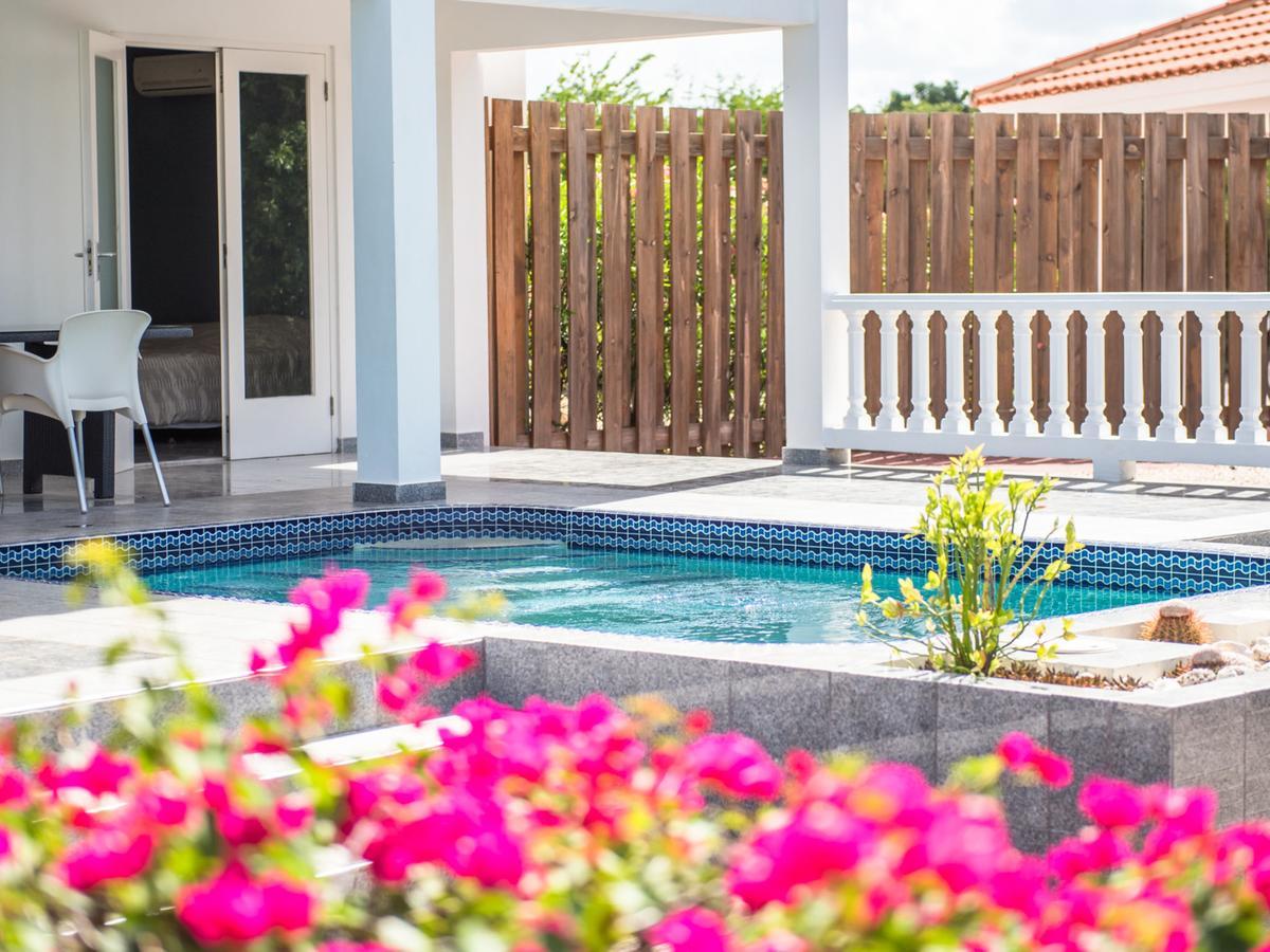 Villa Gorgeous In Rif St Marie With Private Pool Willibrordus
