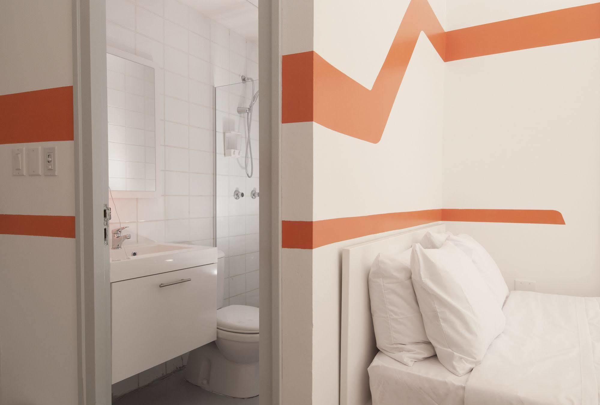 Wave Hotel&cafe Curacao