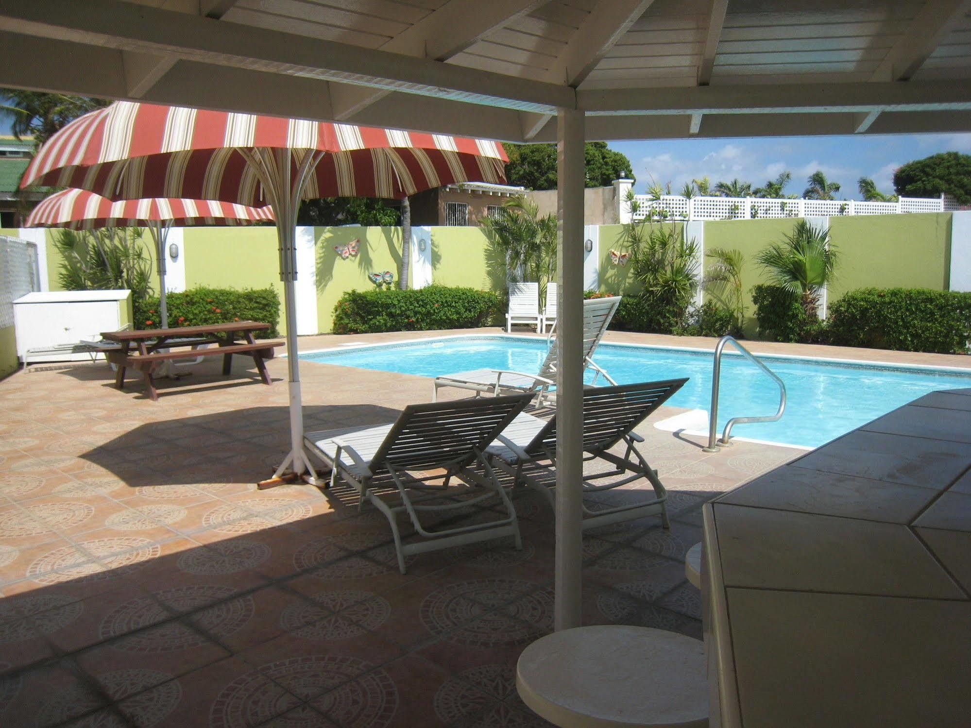 Alablanca Residents Apartment