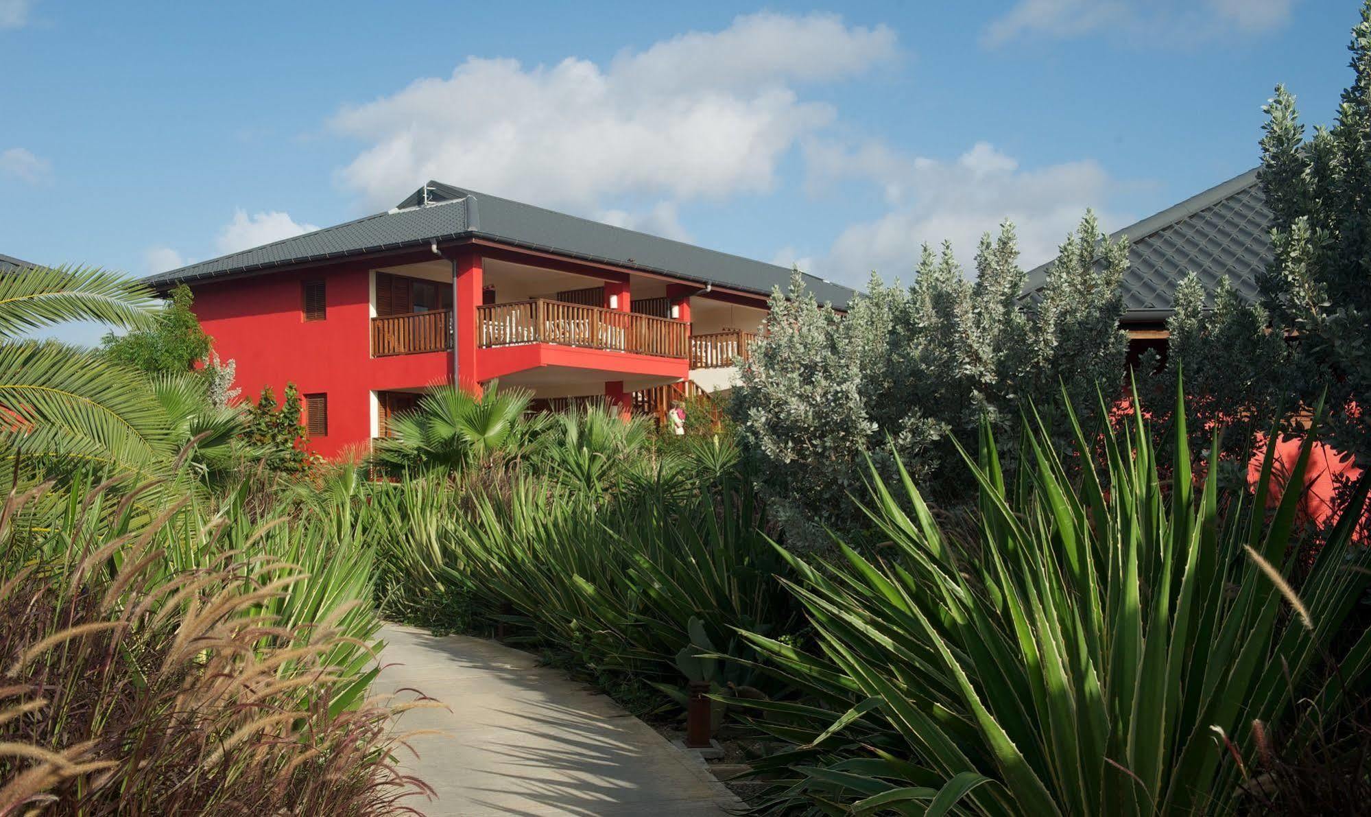 Morena Resort Willemstad