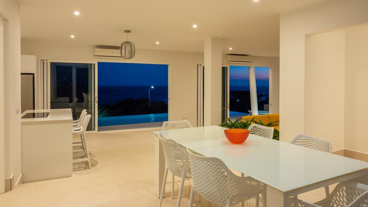 Villacasabella Ocean View-private Pool-up To 12 Guests Pousada Willibrordus