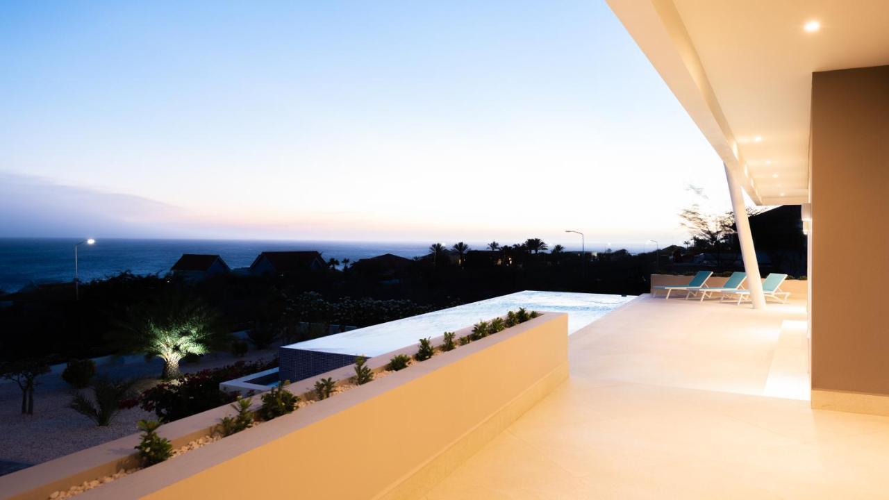 Villacasabella Ocean View-private Pool-up To 12 Guests Pousada Willibrordus