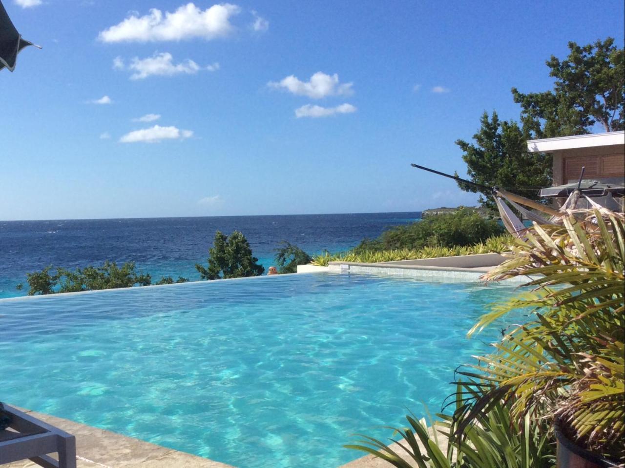 Villa Zeezicht Curacao Willibrordus