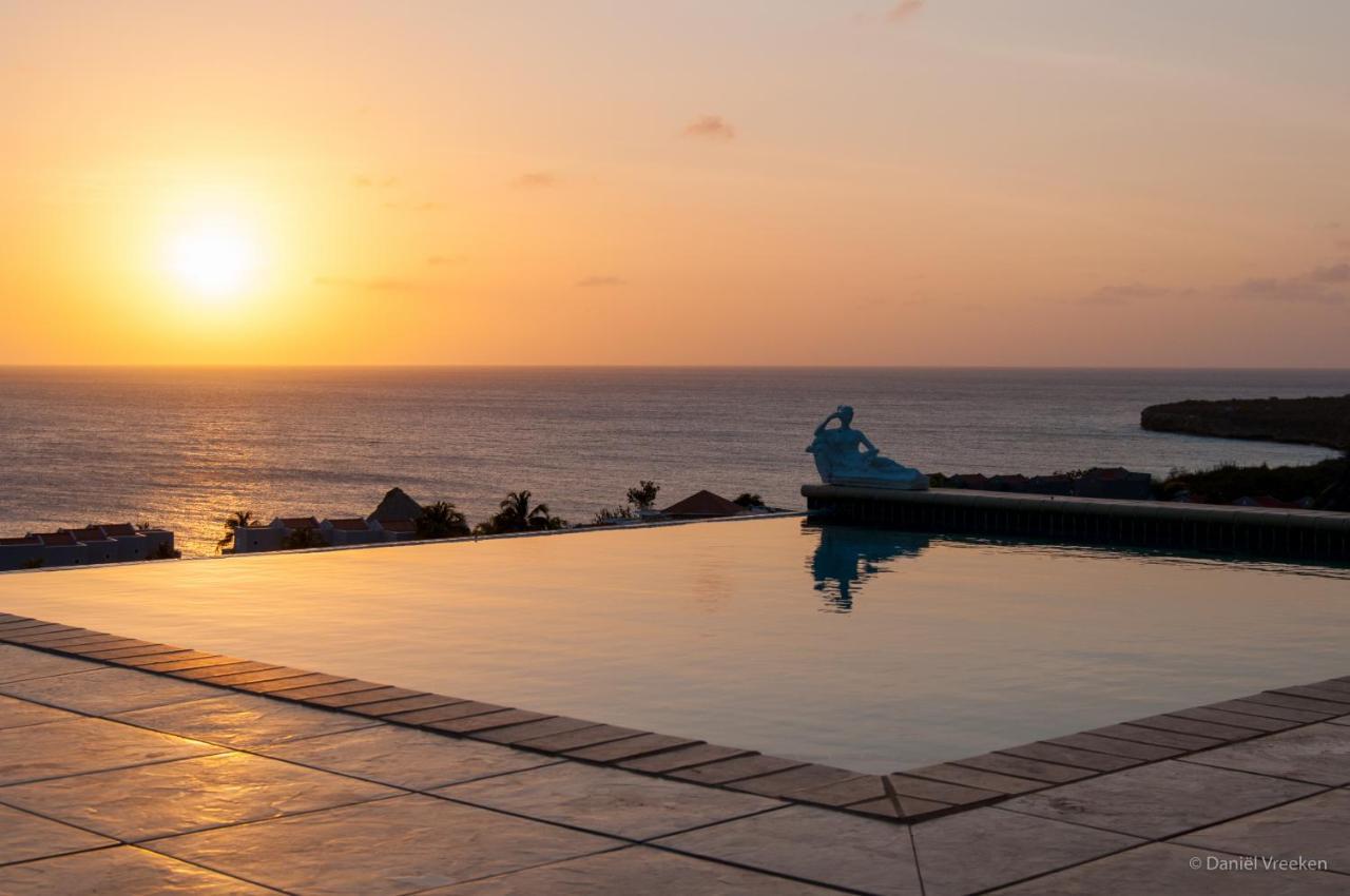Zeezicht Curacao Villa *