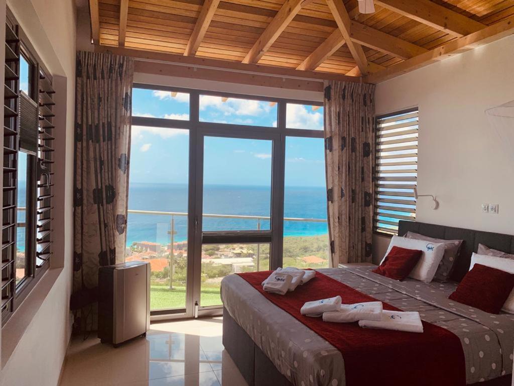 Group & Family House Galant Curacao Willibrordus